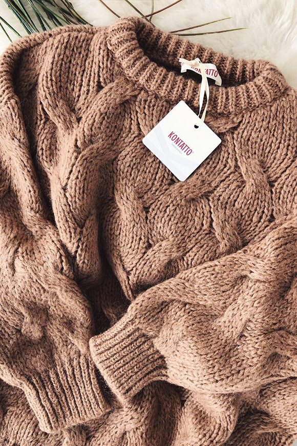 Kontatto - Soft oversized camel sweater