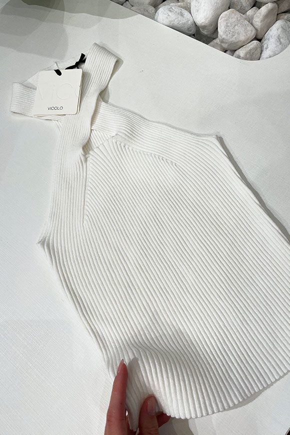 Vicolo - Top bianco in maglia scollo fasce intrecciate