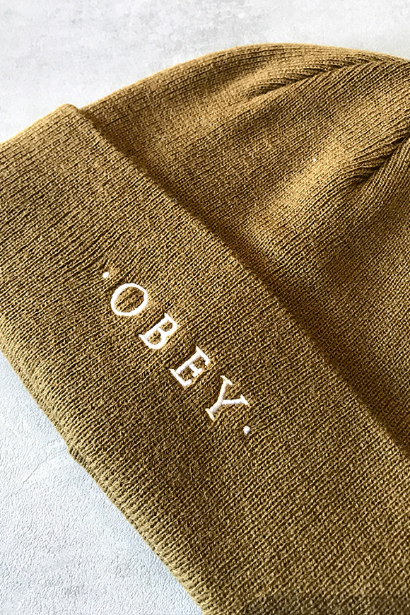 Obey - Black hat with embroidered logo