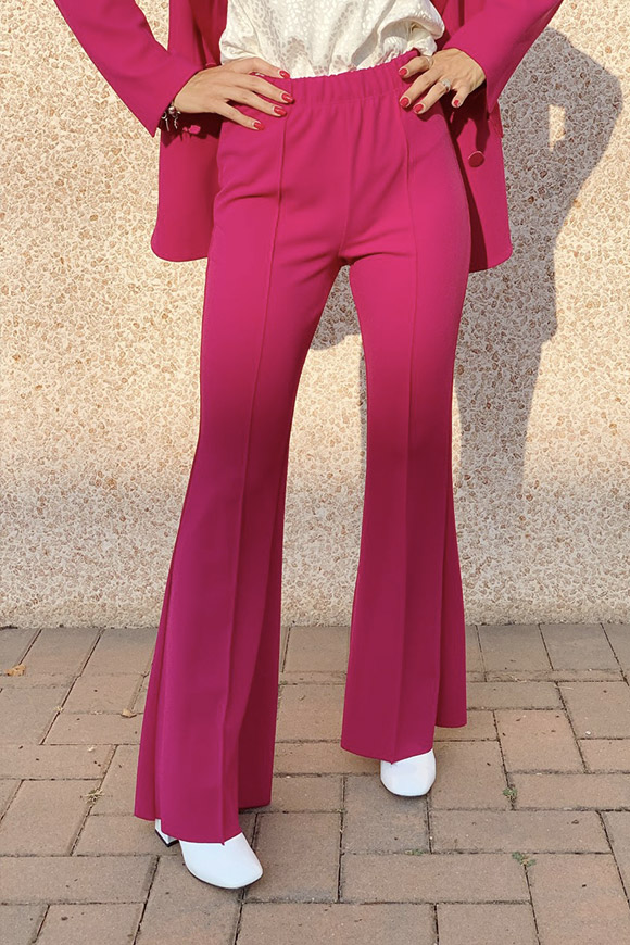 Vicolo - Pantaloni magenta a zampa in jersey