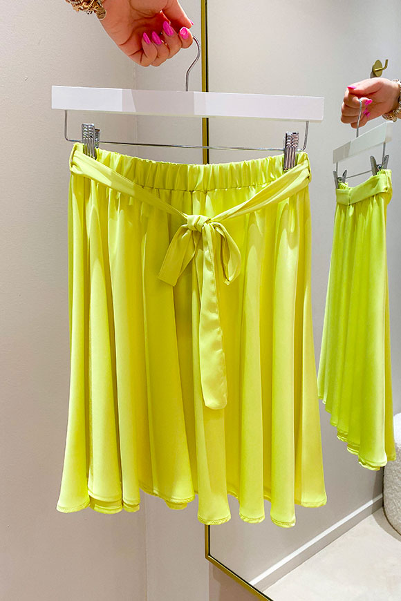 Vicolo - Pastel yellow satin full skirt