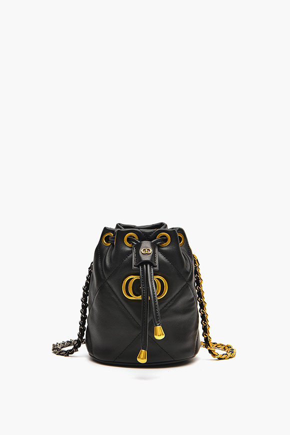La Carrie - Black mini quilted bucket bag
